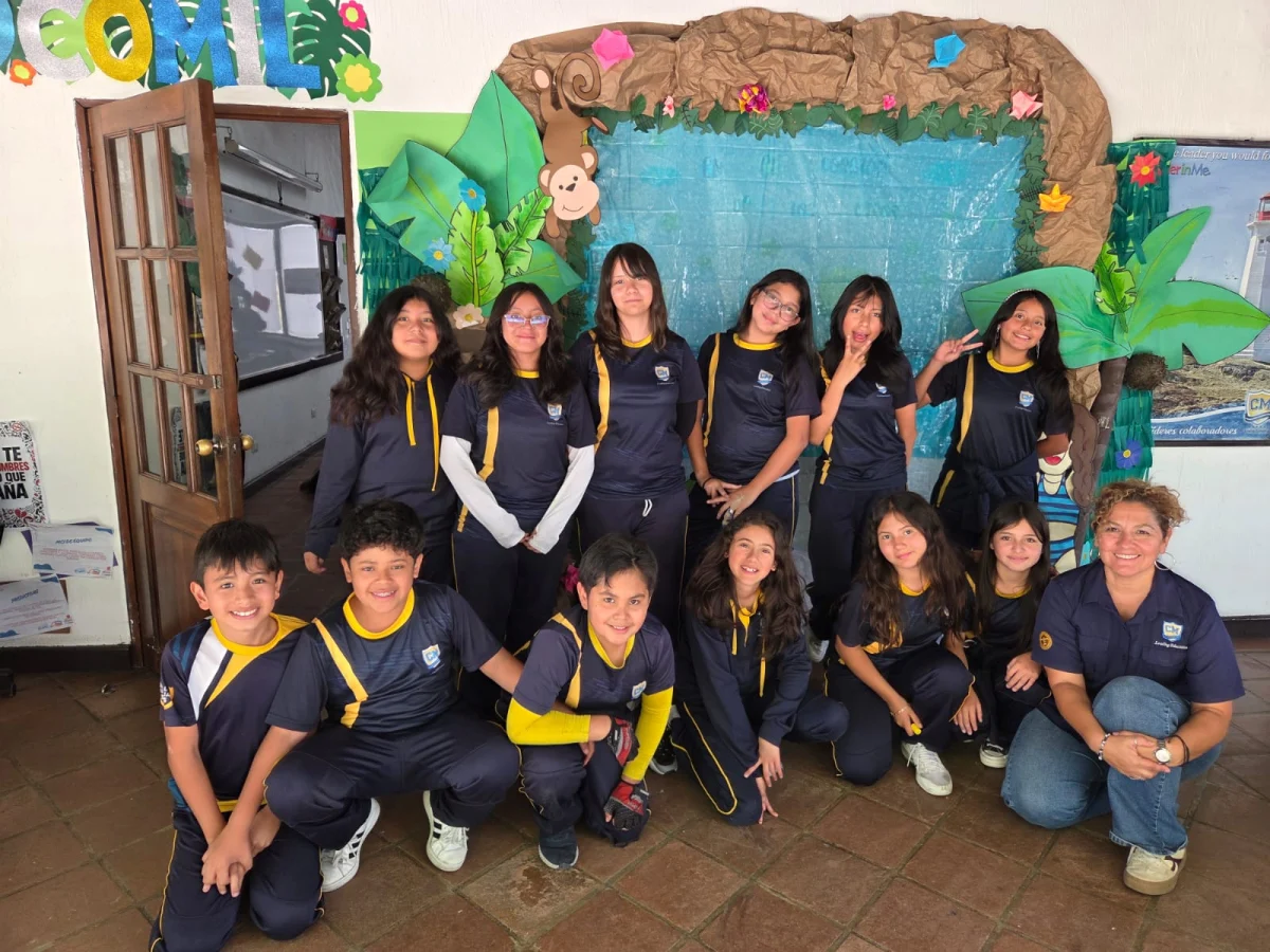 No destruimos y portamos con orgullo el uniforme