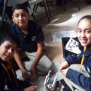 Secundaria en Zona 17